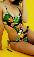 Load image into Gallery viewer, Custom Scoop Tie-side Monokini
